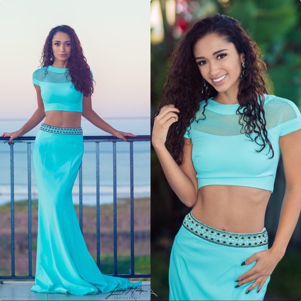 Mac Duggal Two piece gown